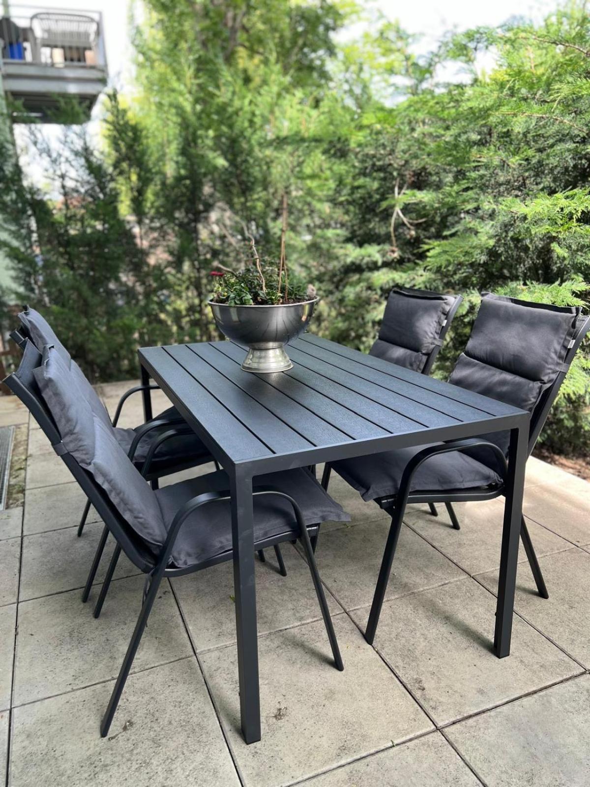 Mintara Komfort Apartment Mit Grill -Terrasse, Sky Und Parkplatz Magdeburg Exterior photo